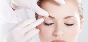 Skin whitening pigmented lesions melasmas